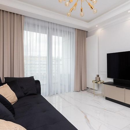 Plac Unii Apartment Gdynia Srodmiescie By Renters Prestige Exteriör bild