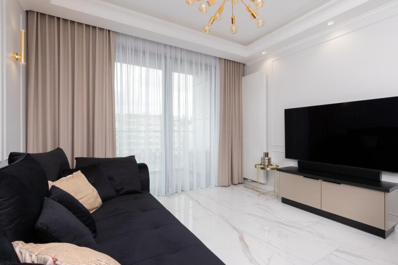 Plac Unii Apartment Gdynia Srodmiescie By Renters Prestige Exteriör bild