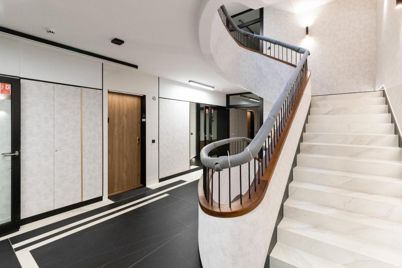 Plac Unii Apartment Gdynia Srodmiescie By Renters Prestige Exteriör bild